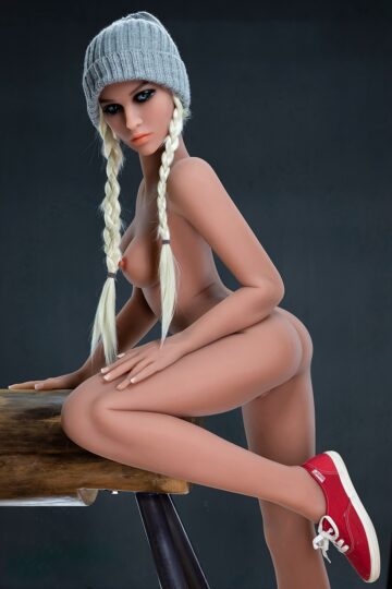 Elsa 158cm (5'2) Lifelike Nordic Companion Doll blonde hair doll image